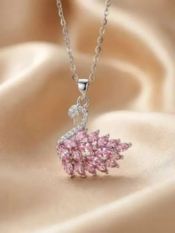 Pink Swan” — Nafis Oqqush Kulon Pink Swan” — Nafis Oqqush Kulon