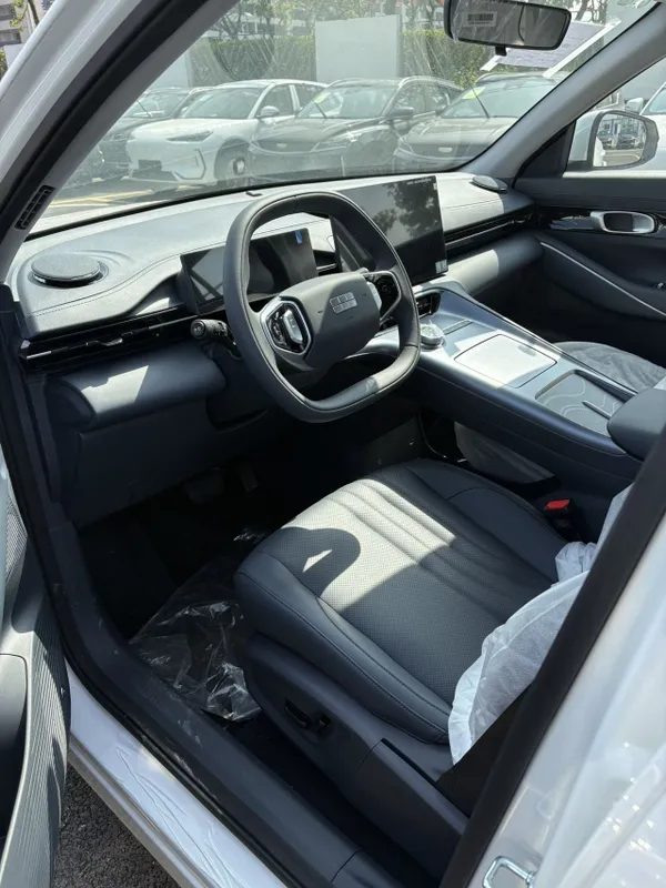 Geely Galaxy E5, версия Pioneer 440km — фото 2