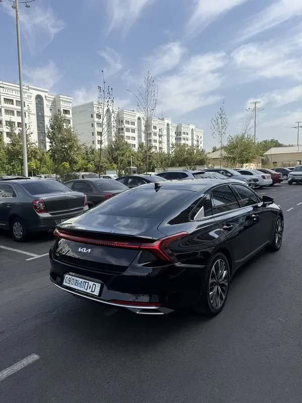 Kia K8 2023 4 Kia K8 2023 4