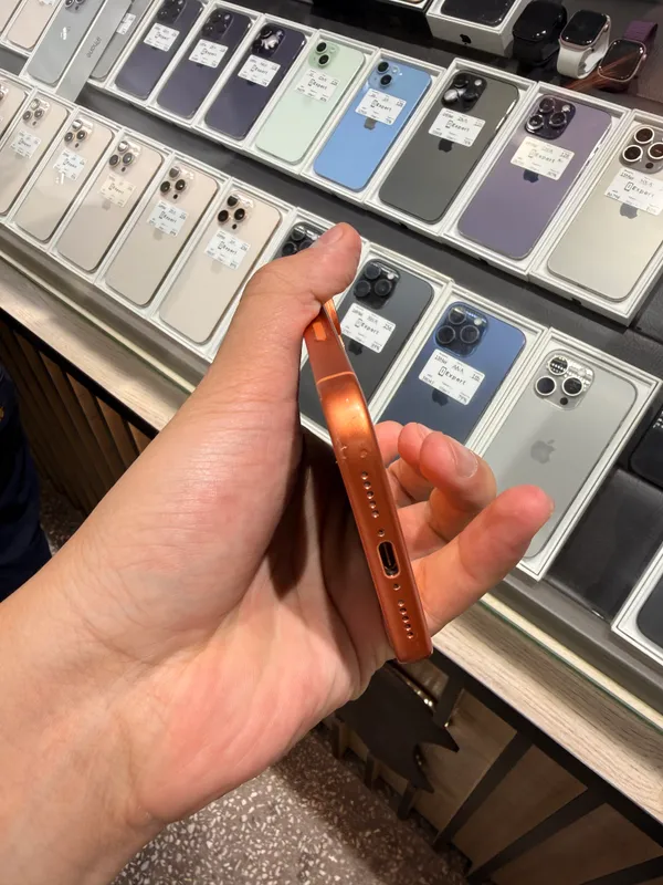 IPhone 17 Pro 256 ГБ 5 IPhone 17 Pro 256 ГБ 5