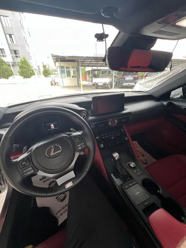 Lexus is 350 Fsport 2024 Batumotors — фото 3