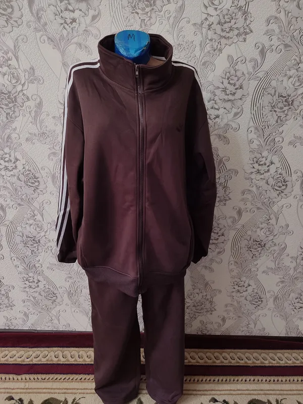 ayollar sport kostyumi 2 ayollar sport kostyumi 2