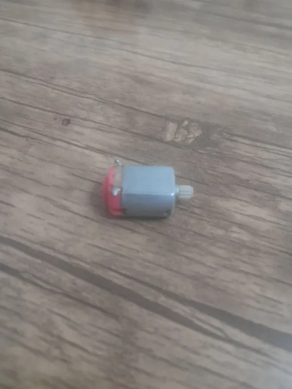 DC motor. 12V mexanizmi bilan. — фото 1