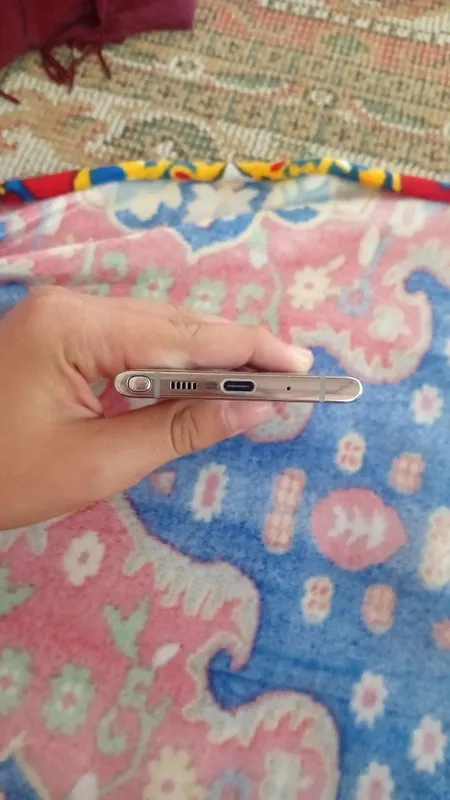 Samsung note 10.
