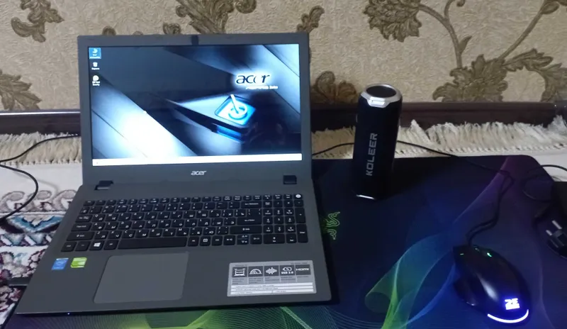 ноутбук Acer Aspire E15 E5-573G-33BZ б/у — фото 1