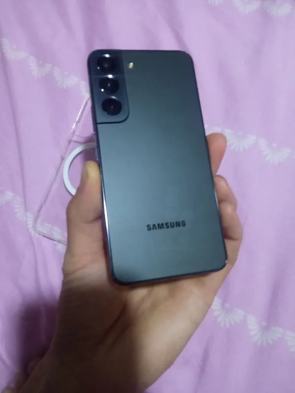 Samsung S22 8/256 Koreya