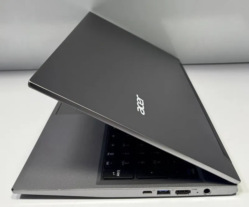 Ноутбук Acer 4 Ноутбук Acer 4