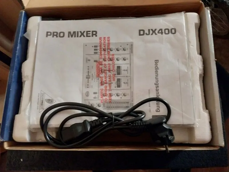 Behringer DJX 400 — фото 1