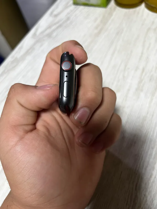 Apple Watch se 44mm 4 Apple Watch se 44mm 4