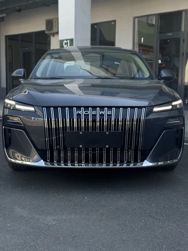 Roewe m7 premier