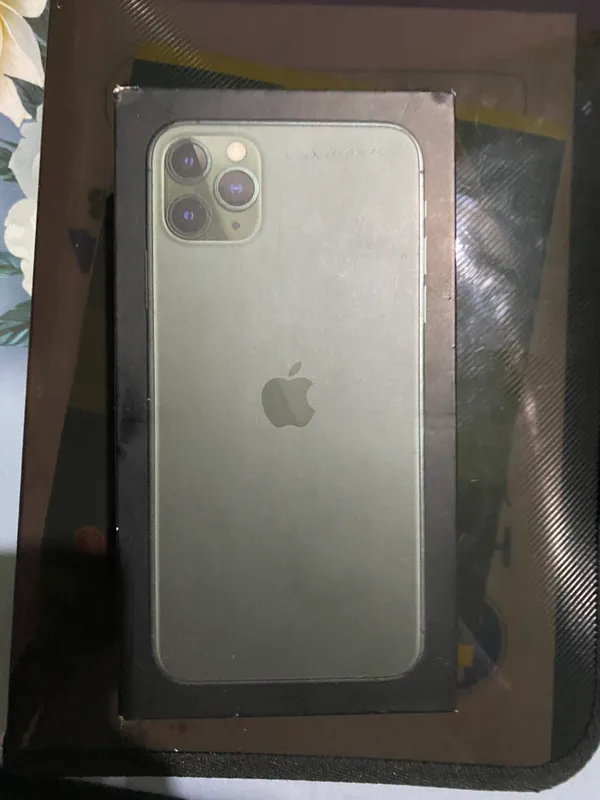 iphone 11 pro max 6