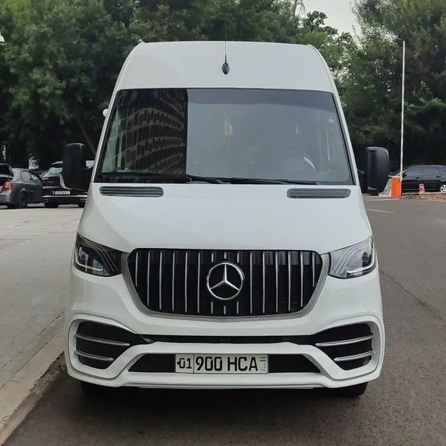Mersades-Benz Sprinter Long