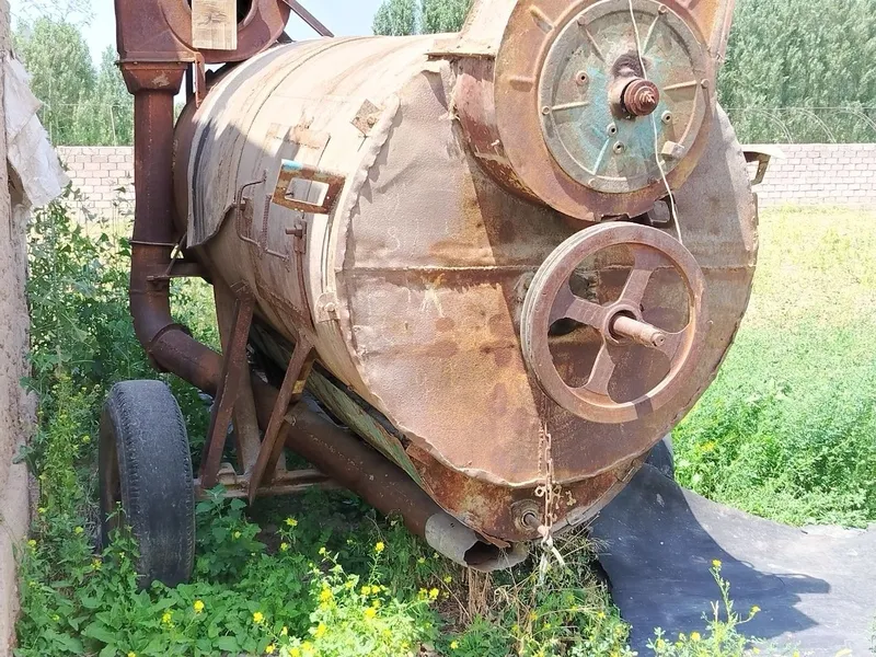 T 28 traktor sotiladi bachkana va prsep bilan t 5 T 28 traktor sotiladi bachkana va prsep bilan t 5