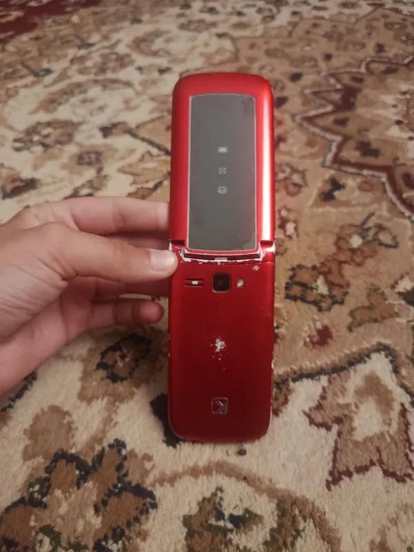 manzil:moʻmi bozor telefon narxi:30som — фото 2