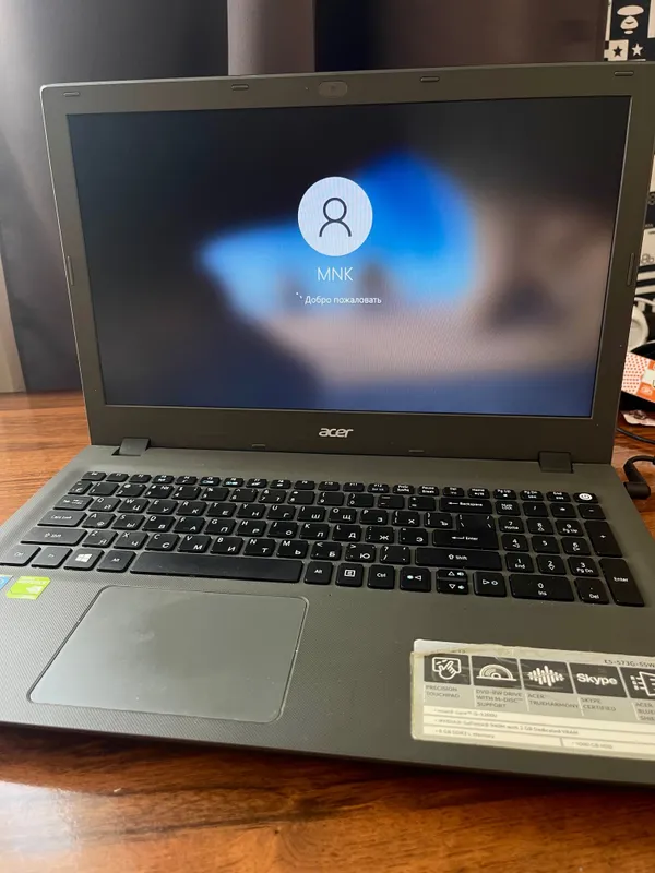 Acer Aspire E 15 (E5-573G-55WA) в хорошем состоянии. 1 Acer Aspire E 15 (E5-573G-55WA) в хорошем состоянии. 1