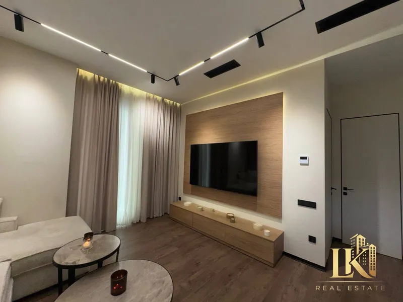 3-комнатная квартира 83 м², 8/13, ЖК Parkwood (ул. Нукусская), Мирабадский район — фото 1