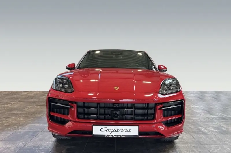 Porsche Cayenne GTS Coupé 2026 1 Porsche Cayenne GTS Coupé 2026 1