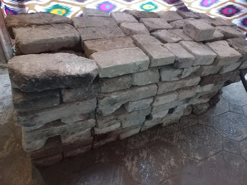 Карвуч гишт кирпич Карвуч гишт кирпич