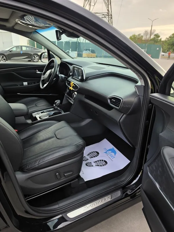 Hyundai Santa Fe 2.5 4 Hyundai Santa Fe 2.5 4