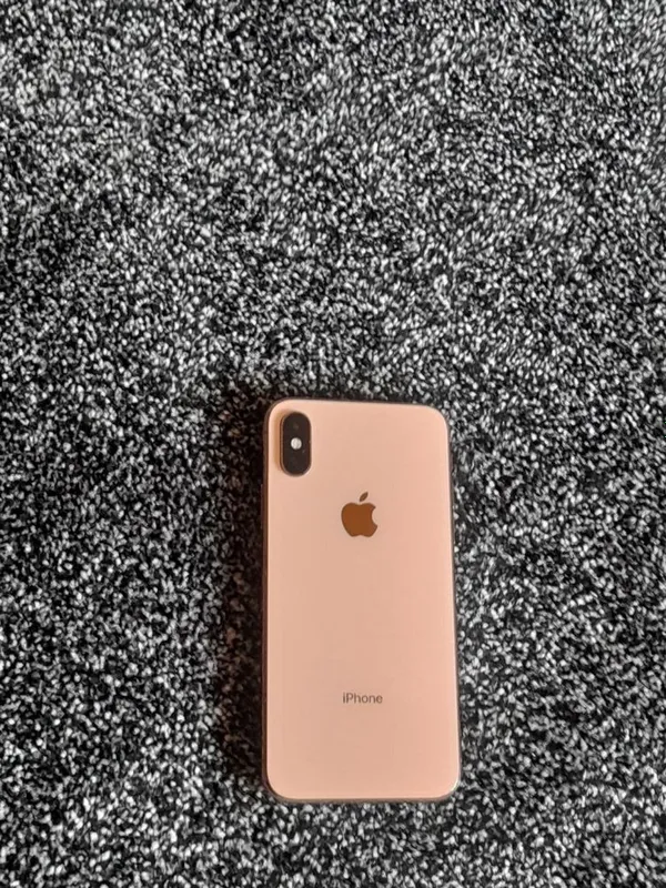 Iphone XS gold sotiladi 1 Iphone XS gold sotiladi 1