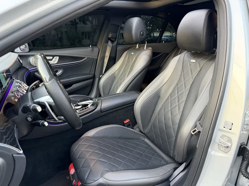 Mercedes benz W213 E400 4 matic 8