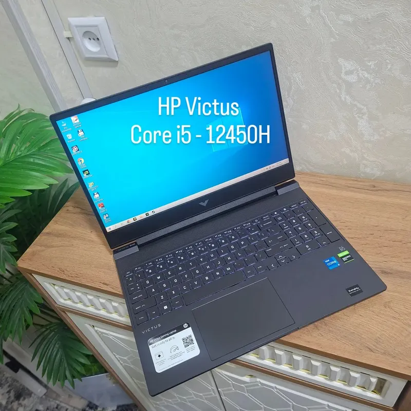 Core i5-12450H/ SSD 512gb/ Operativ xotira 16gb/ VGA: GTX 1650 1