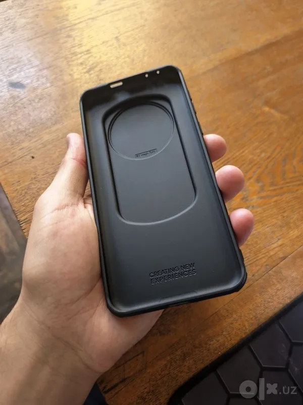 Чехлы OnePlus 15, Honor Magic 6 Чехлы OnePlus 15, Honor Magic 6