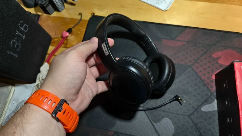 Беспроводные наушники Lenovo TH30 Bluetooth 5.3 7 Беспроводные наушники Lenovo TH30 Bluetooth 5.3 7