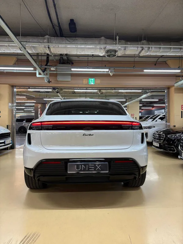 Porsche Macan Turbo Electric CIP TASHKENT! — фото 1