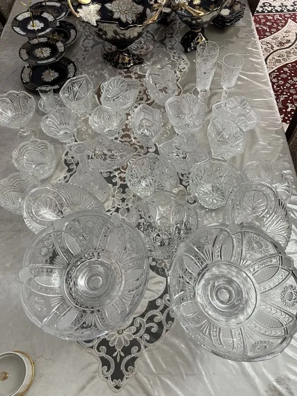 Srochna idishlar sotiladi 500 dan boshlab 4