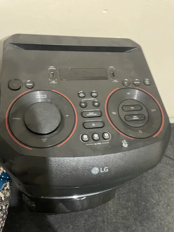 Оригинальная колонка LG 1 Оригинальная колонка LG 1