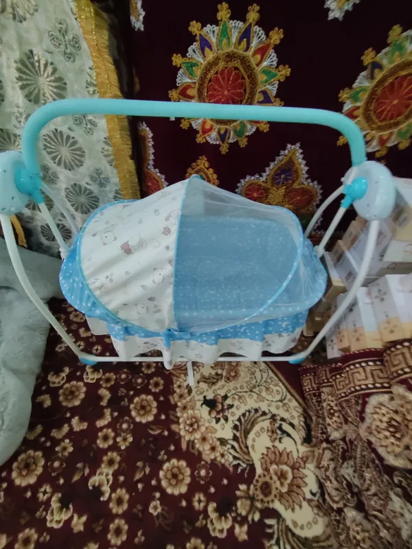 Bolalar belanchagi.