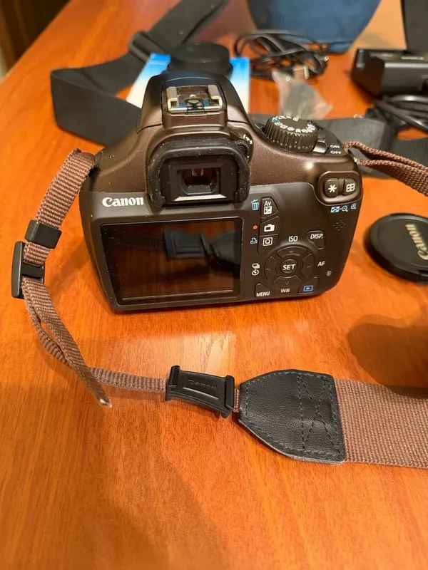 Canon EOS EOS 1100D 12.2MP Digital Camera 18-55mm — фото 4