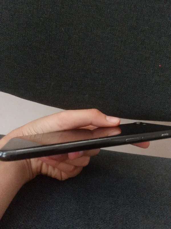 iPhone 7 ideal holatda — фото 3