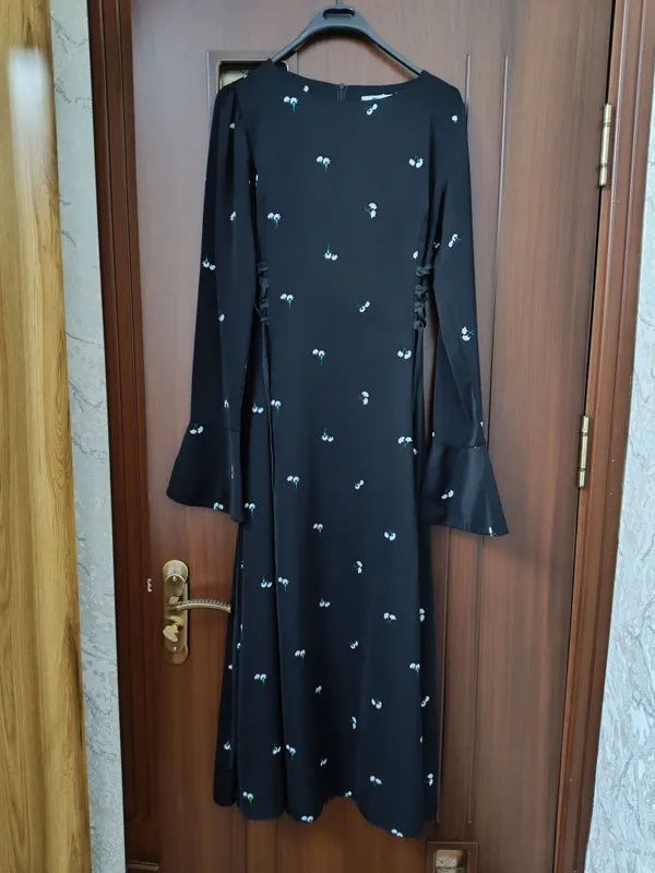 Платье Платье