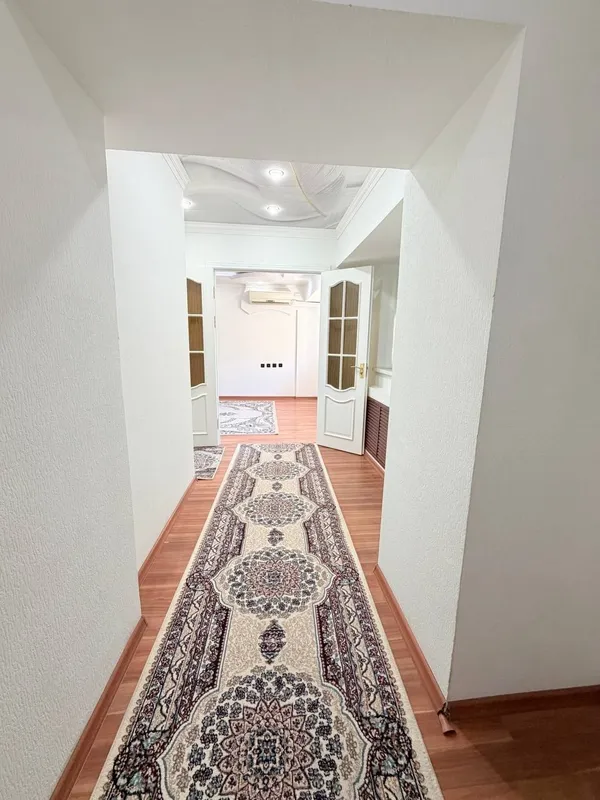 Ta’mirlangan, mebel va texnikalar bilan jihozlangan keng 4 xonali kvartira 4 Ta’mirlangan, mebel va texnikalar bilan jihozlangan keng 4 xonali kvartira 4