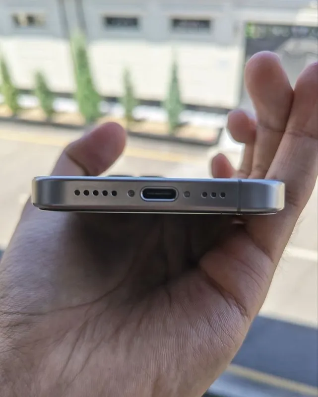 Iphone 15 pro (256gb) 4
