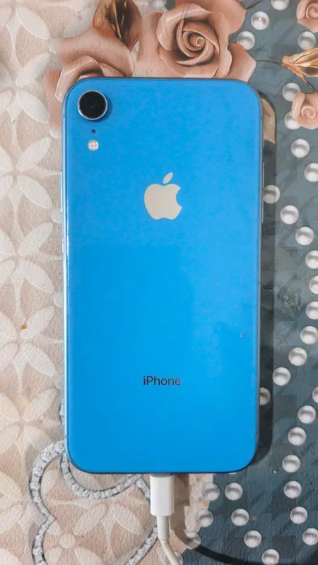IPhone XR sotiladi — фото 2