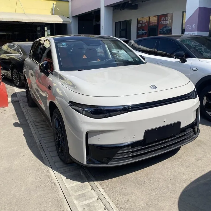 Leapmotor C10 гибрид 2025 год 1