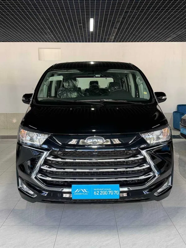 JAC M4 — Kenglik, qulaylik va ishonchlilik bir avtomobilda! 1