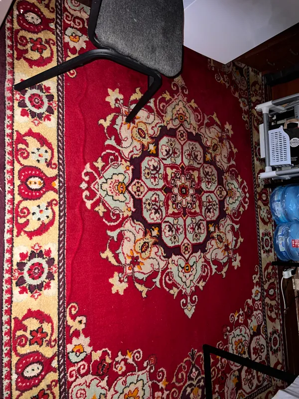 Продаем ковры размером 2*3 1