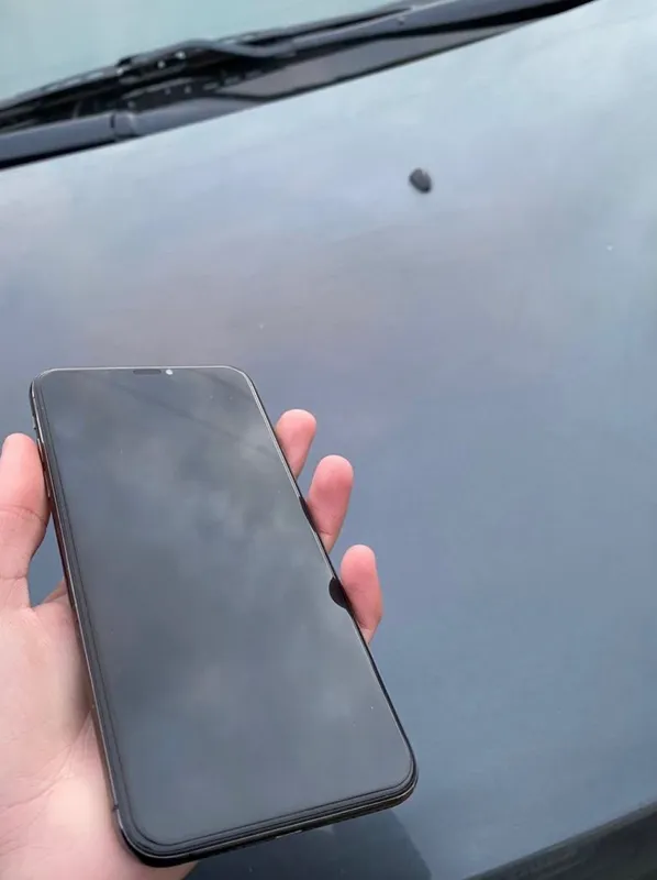 Iphone xs max 64gb 77% face id ishlaydi radnoy tel 1