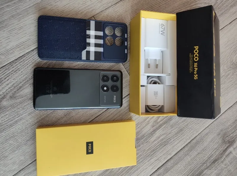 Смартфон Poco x6pro 12 .512 — фото 1