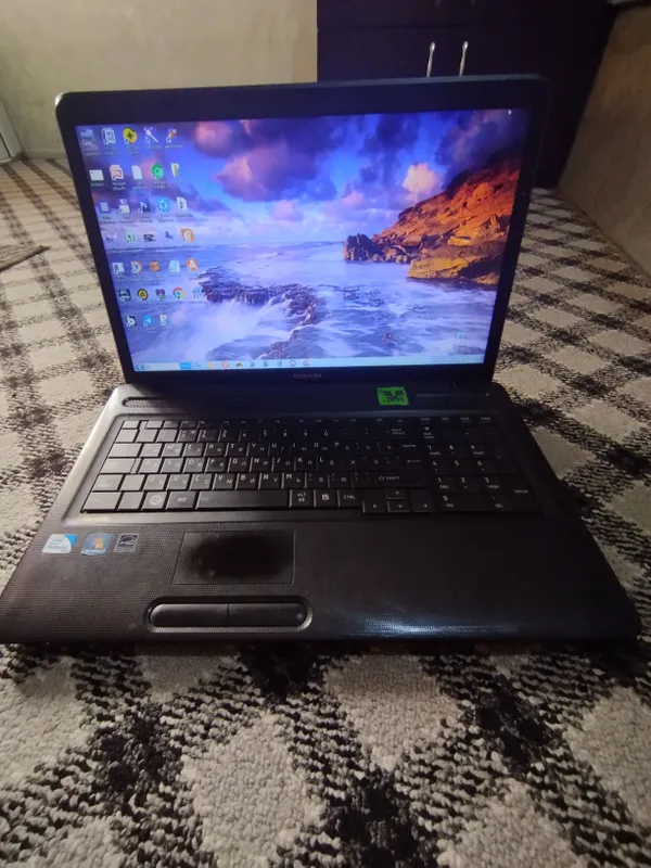 TOSHIBA