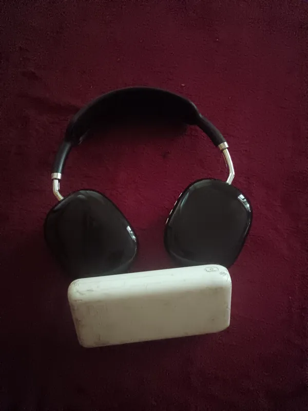 powerbank va quloqchin
