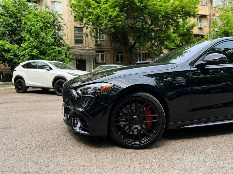 Mercedes c63 s Perfomance срочно 3 Mercedes c63 s Perfomance срочно 3