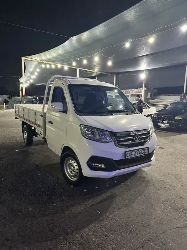 Changan T3 sotiladi 5 Changan T3 sotiladi 5