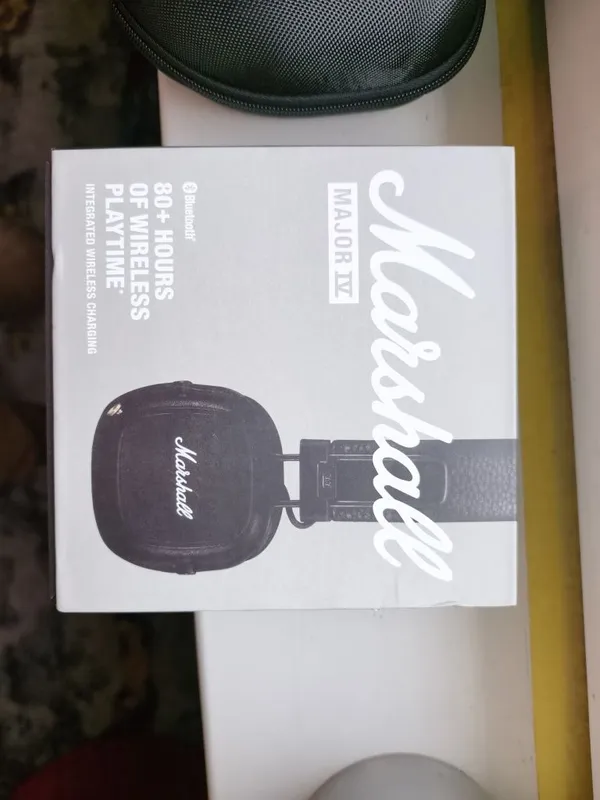 Продаются наушники Marshall