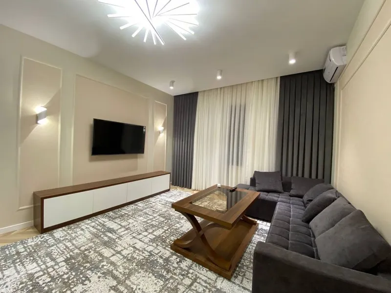 Сдаётся Евро Luxure Квартира Яккасарайский район Ор-р 8 Роддом