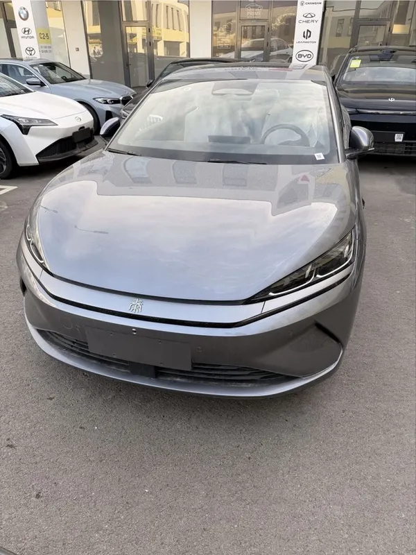 BYD qin L 2025 yili